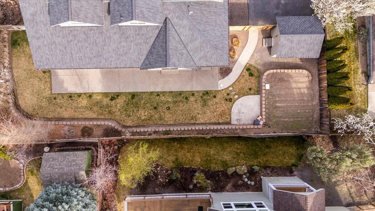 Photo of 4122 SW Salmon Place 59 of 64