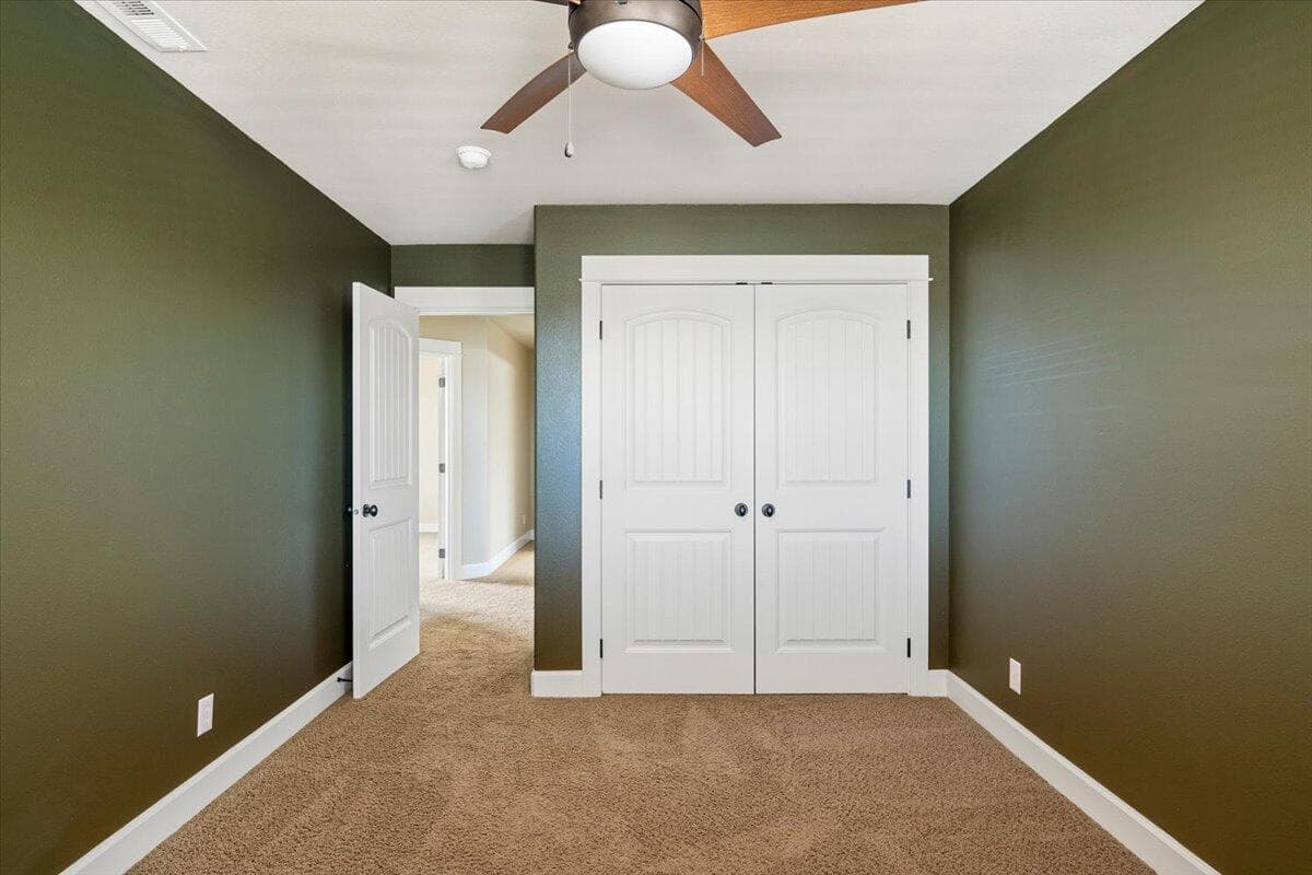 Photo of 4122 SW Salmon Place 46 of 64