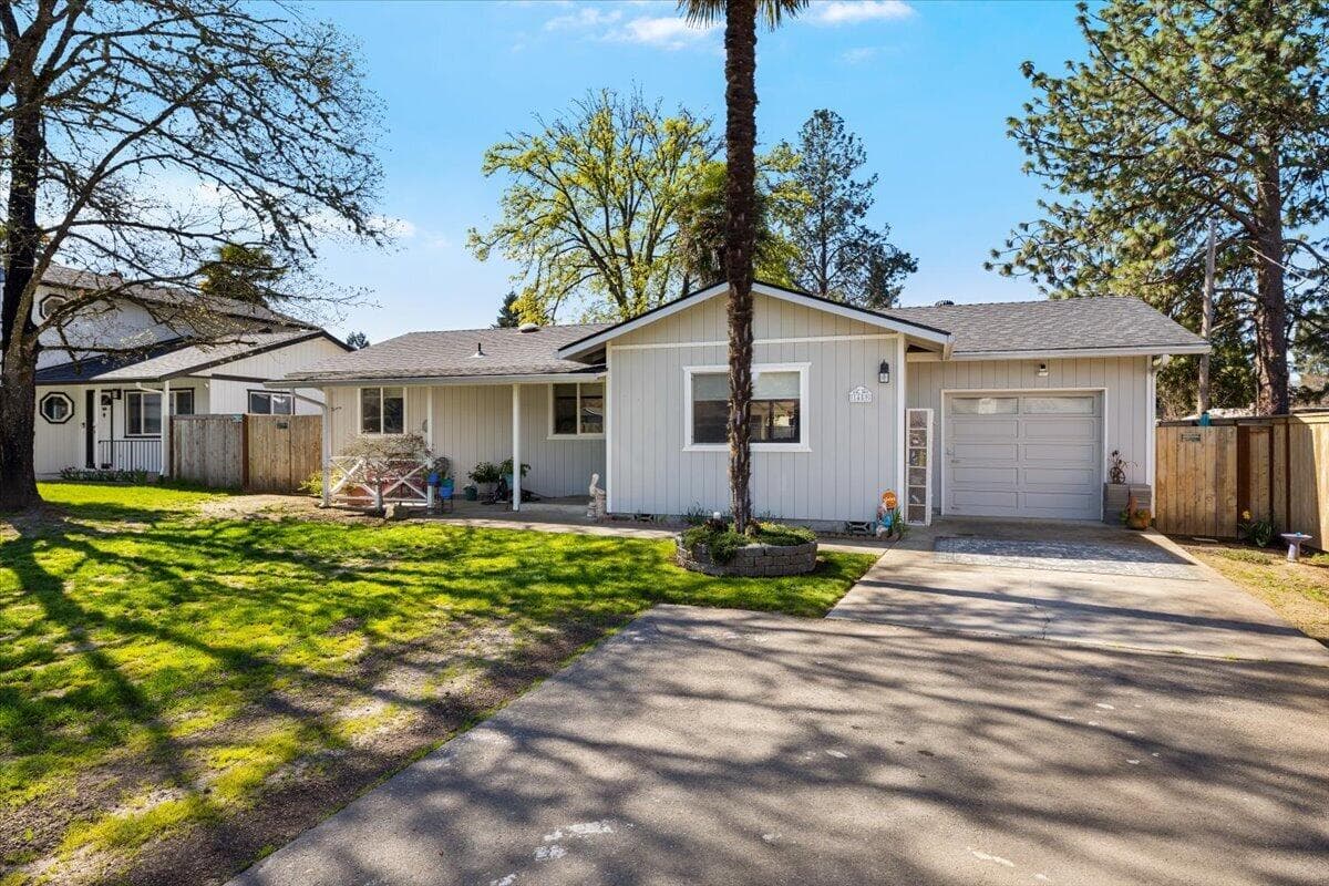 Photo of 1459 Silver Maple 3 of 22
