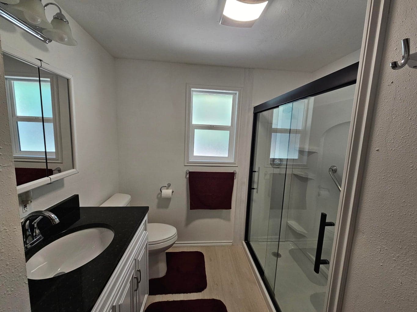 Photo of 51473 Hemlock Road 10 of 16