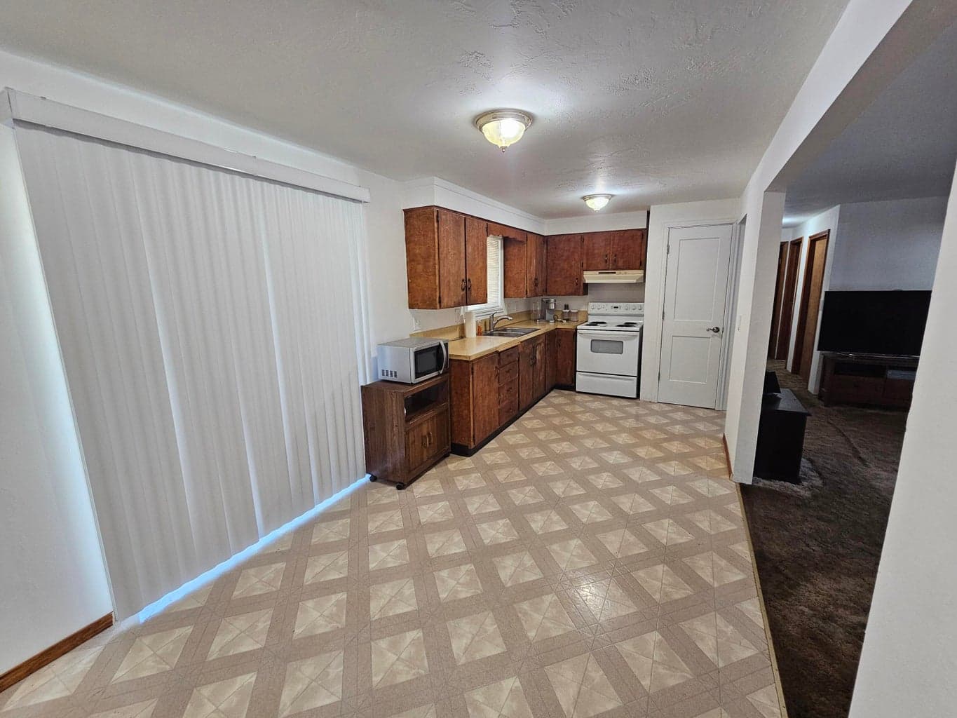 Photo of 51473 Hemlock Road 14 of 16