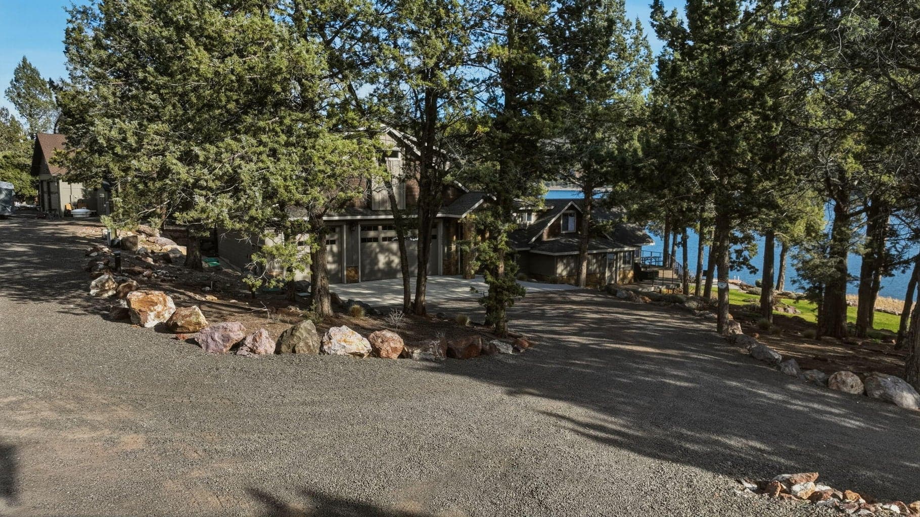 Photo of 10550 N Ochoco Highway 10 of 108