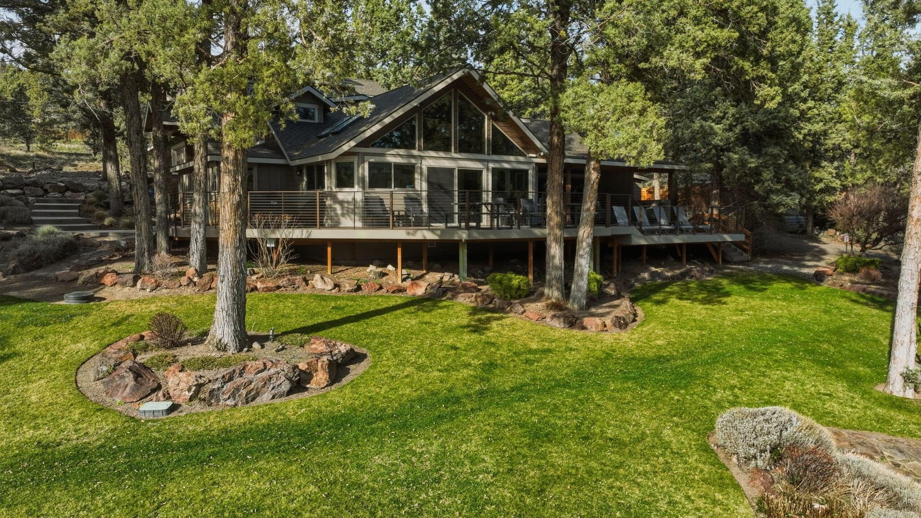 Photo of 10550 N Ochoco Highway 99 of 108