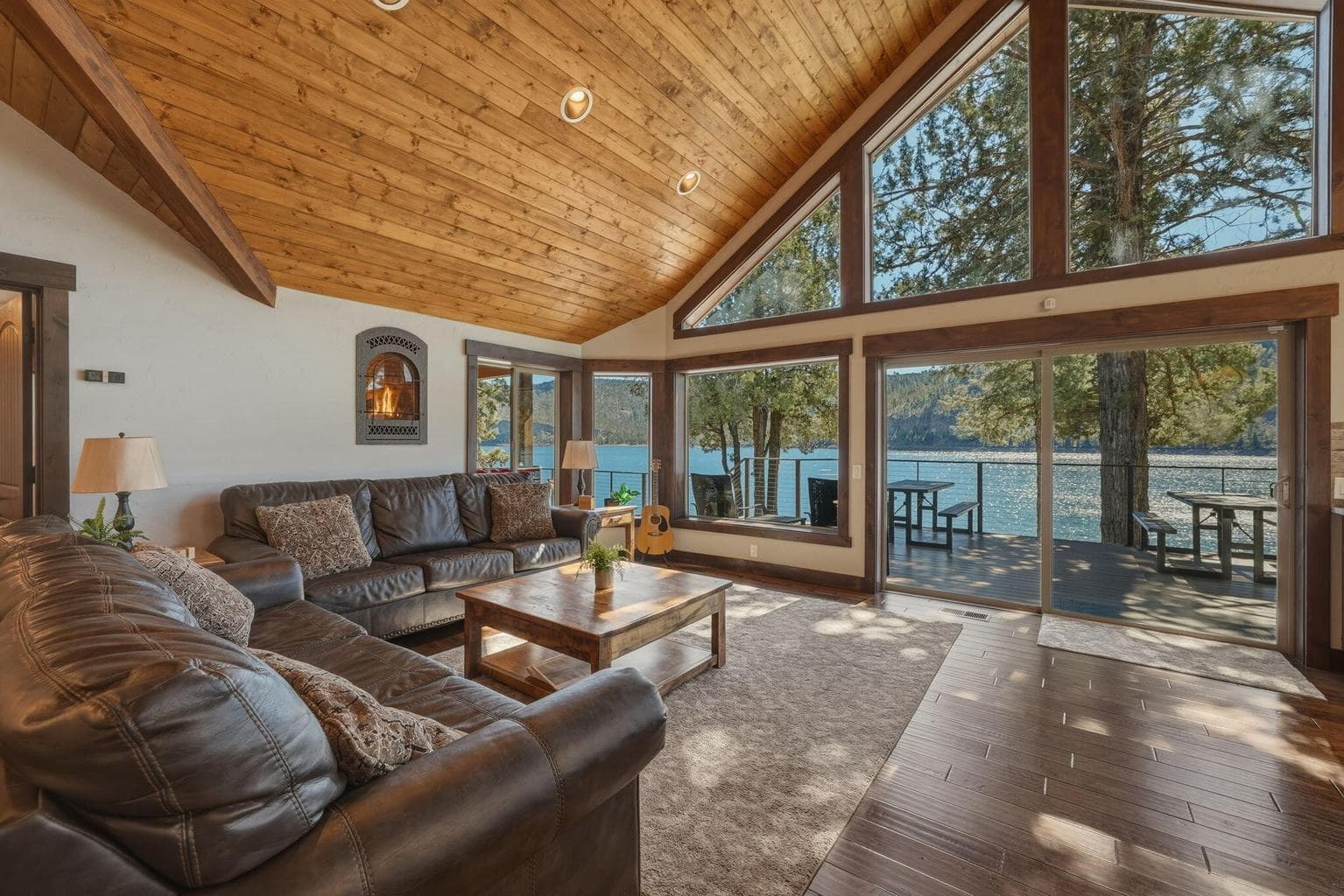 Photo of 10550 N Ochoco Highway 13 of 108