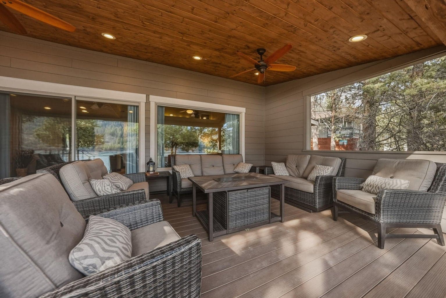Photo of 10550 N Ochoco Highway 85 of 108