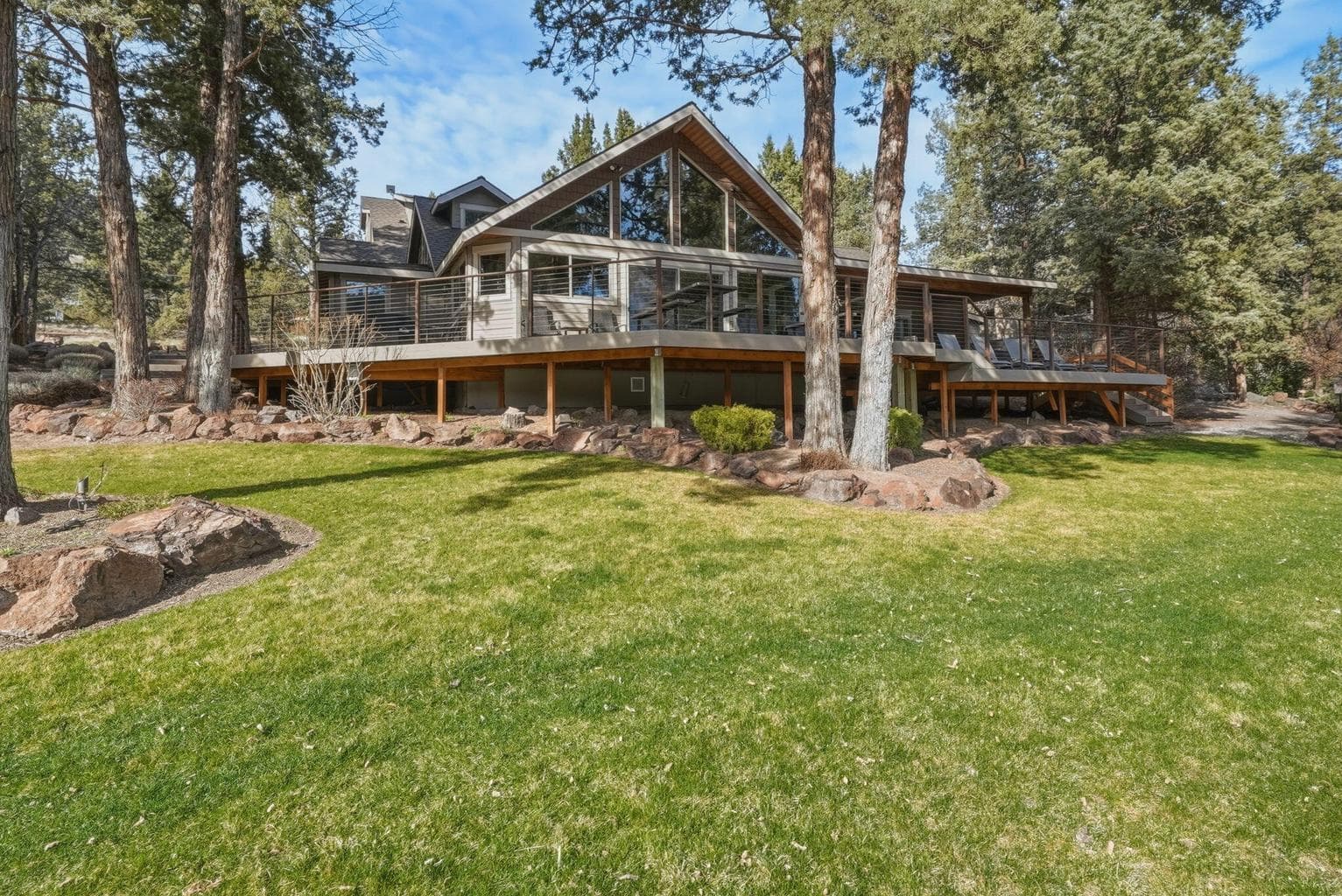 Photo of 10550 N Ochoco Highway 94 of 108