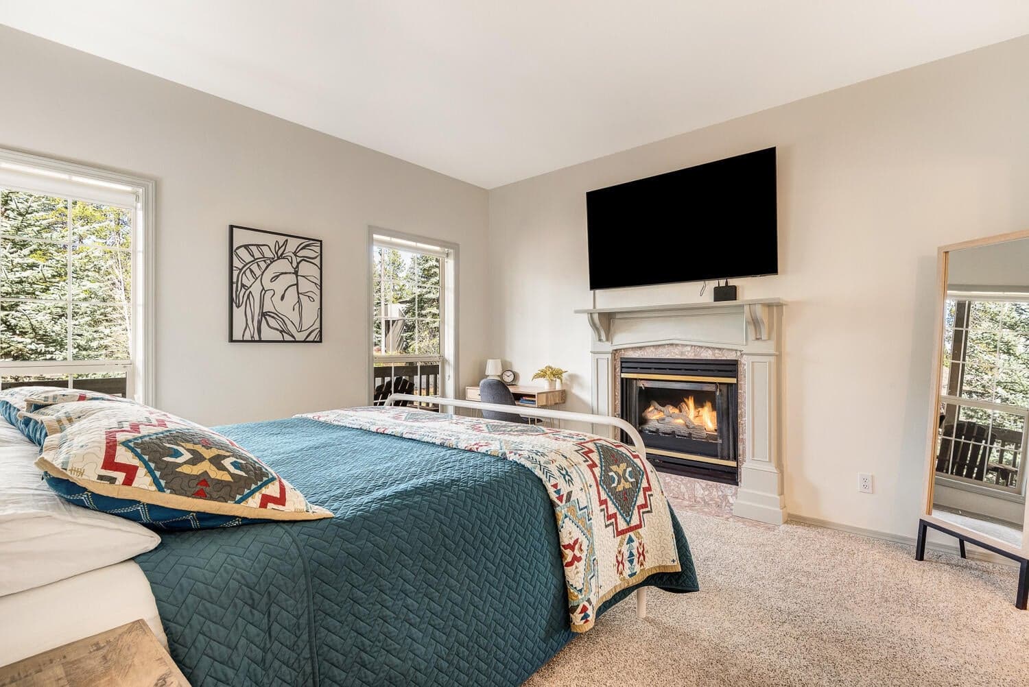 Photo of 18063 Maury Mountain Lane 10 of 32
