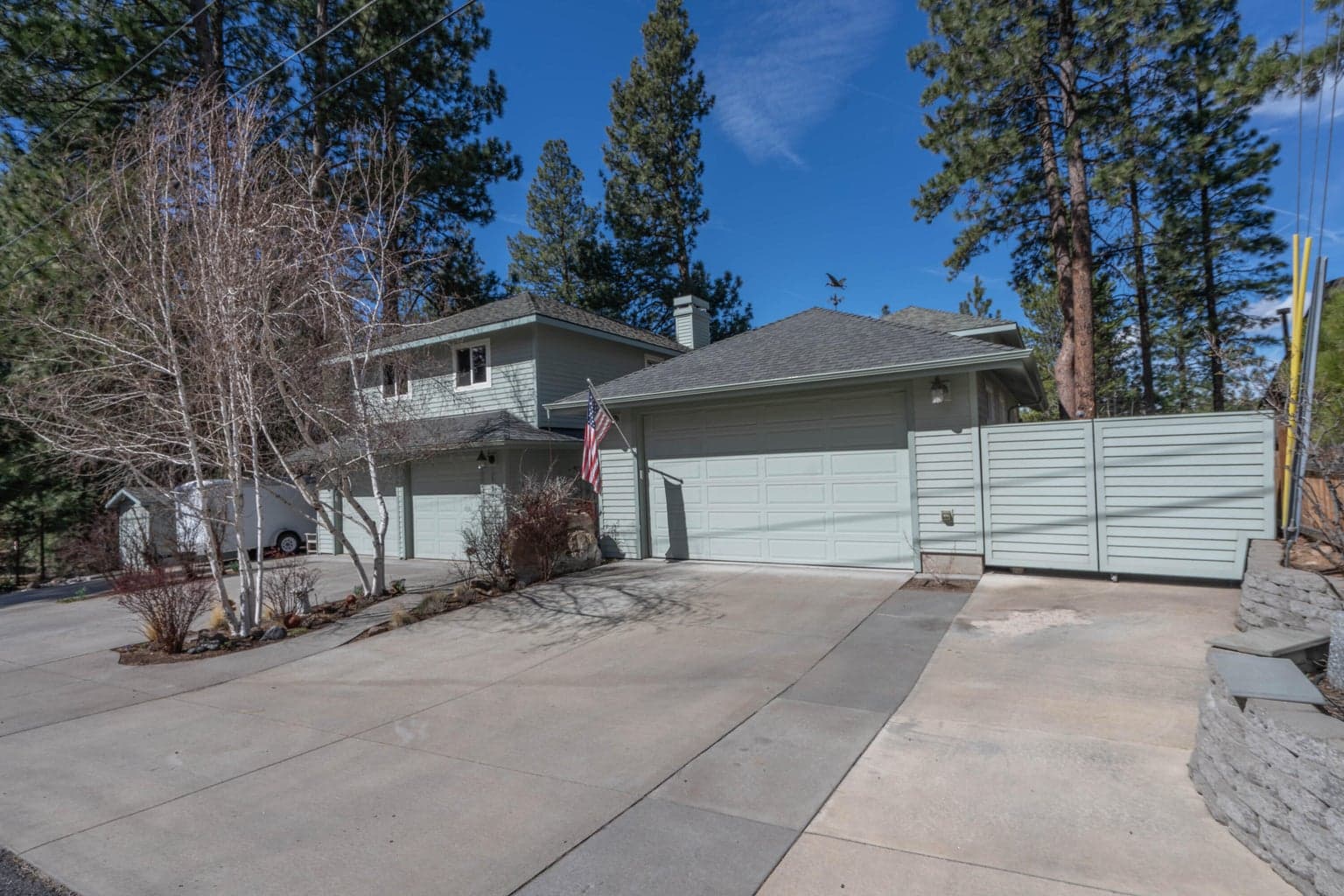 Photo of 60655 River Bend 5 of 68