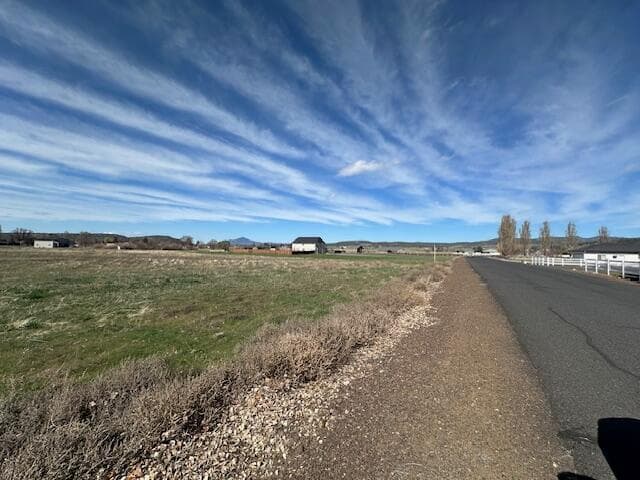 Photo of Ochoco Creek Lane 5 of 24
