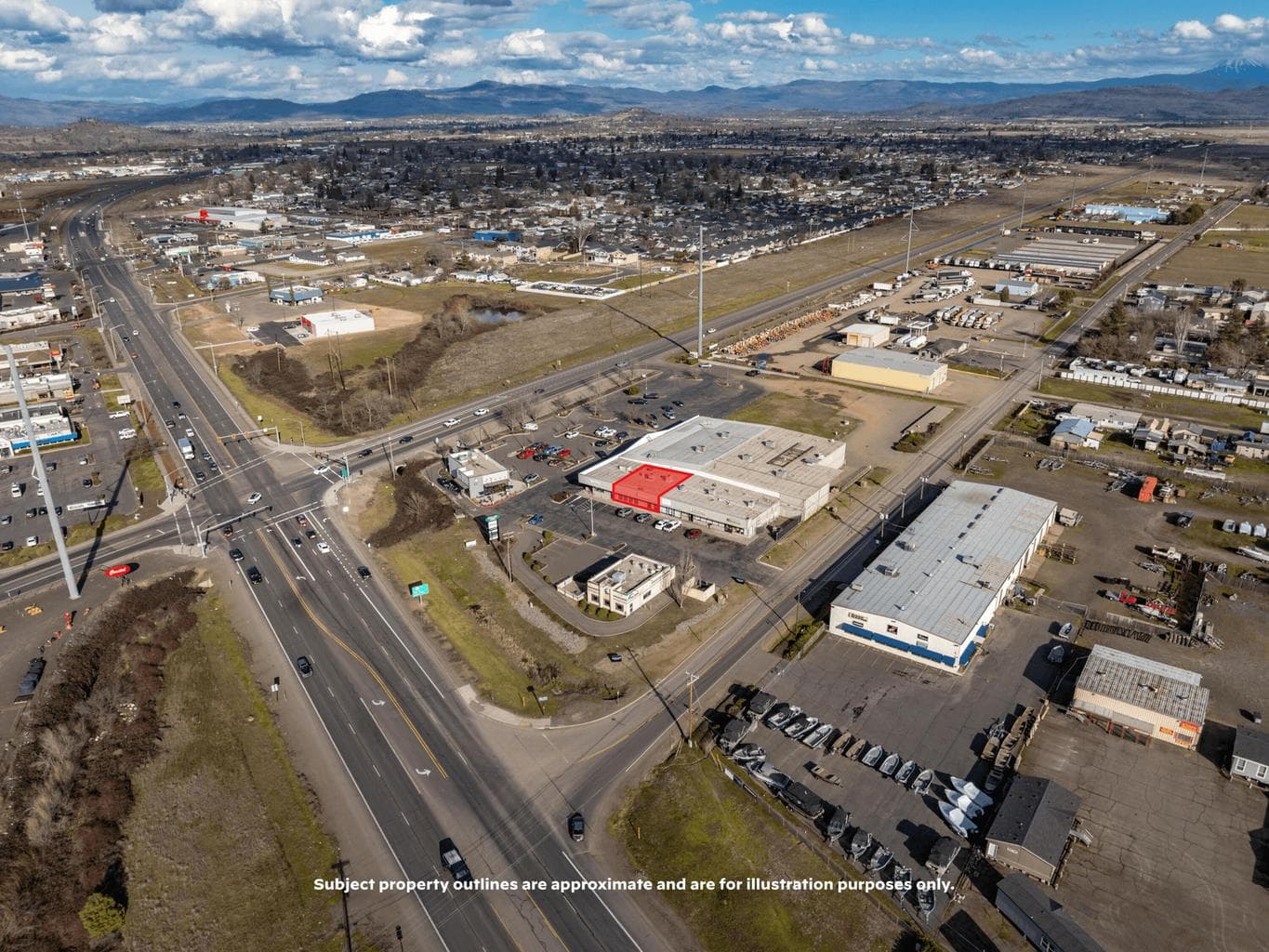 Photo of 7334 OR-62 3 of 25