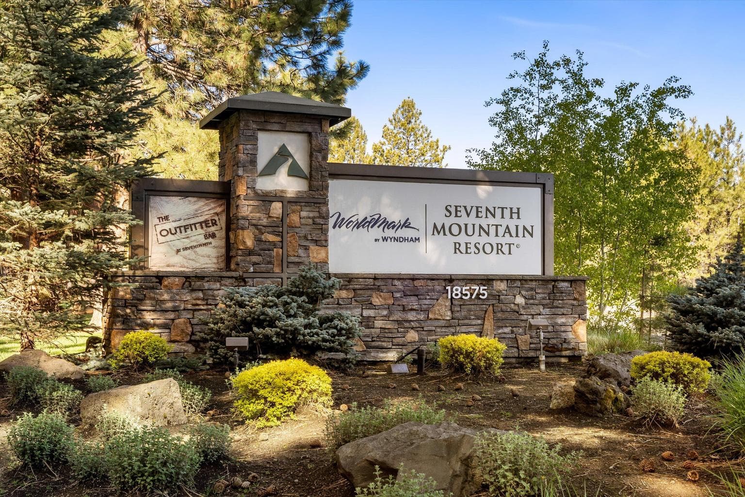 Photo of 18575 SW Century Drive 28 of 38