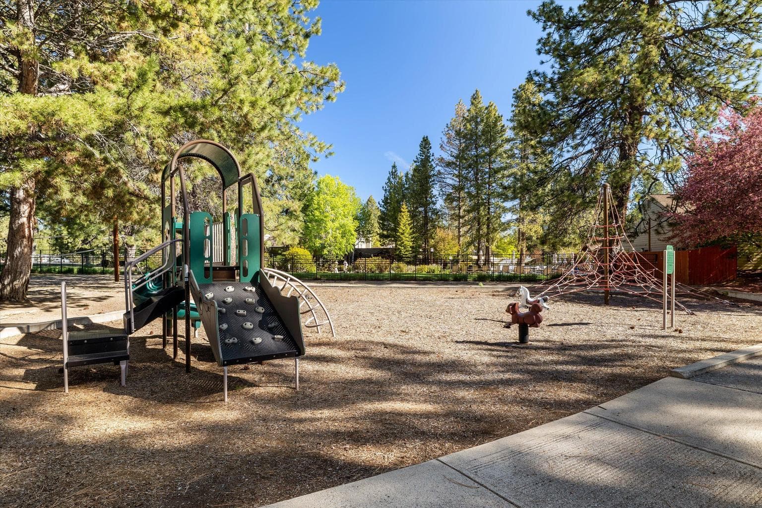 Photo of 18575 SW Century Drive 32 of 38
