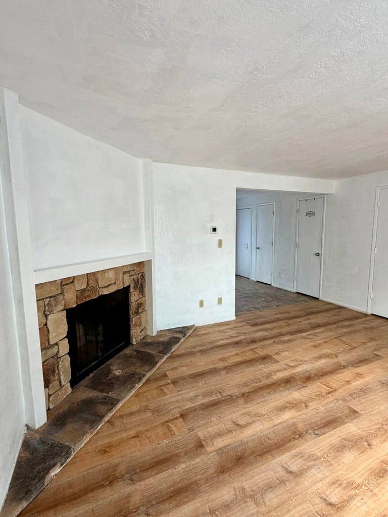 Photo of 1198 Morrow 4 of 20