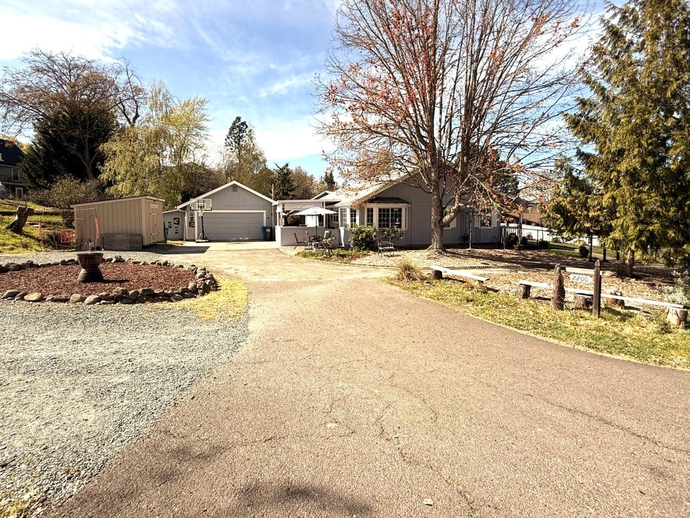 Photo of 2200 Mayfield 2 of 30