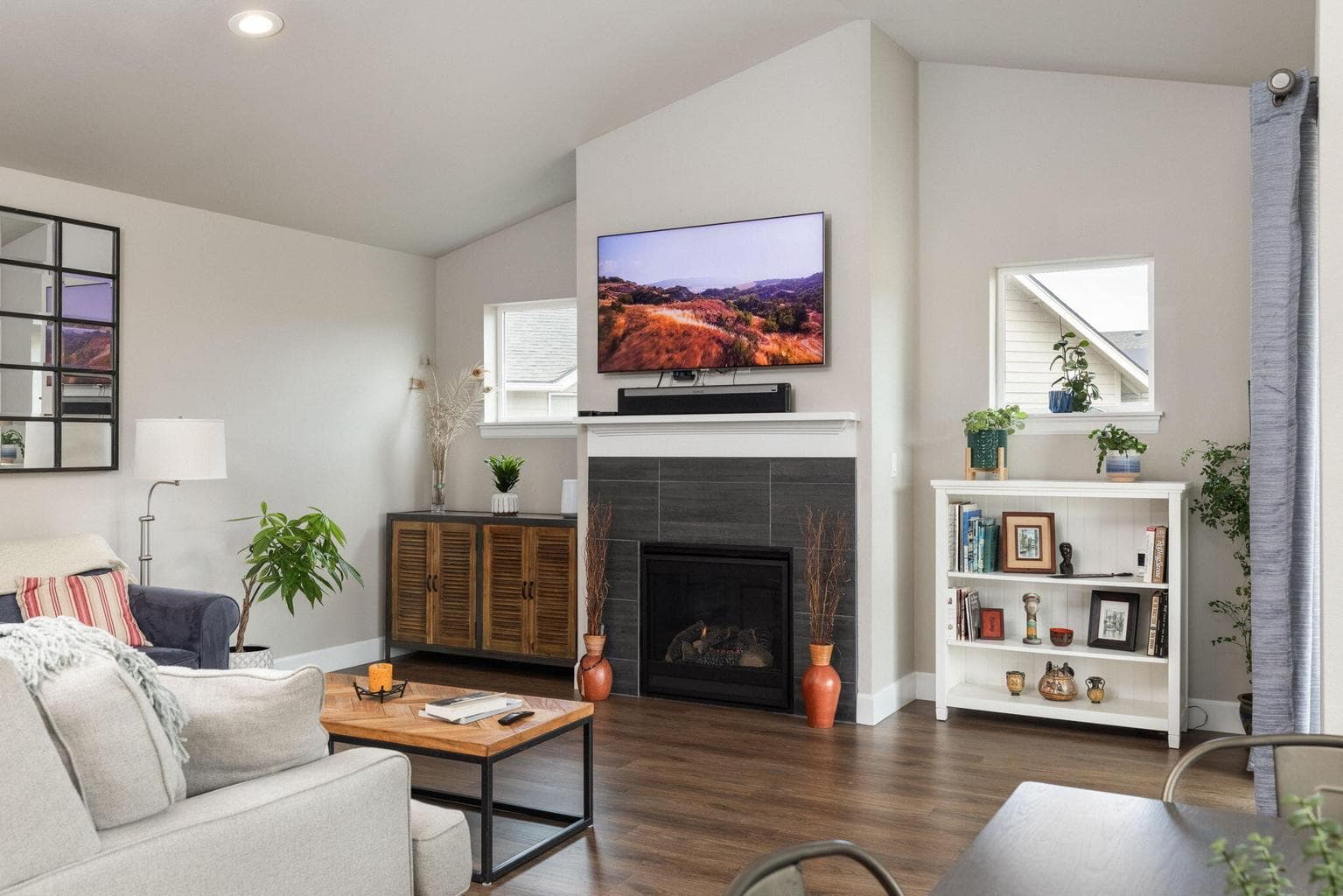 Photo of 450 Oak 4 of 31