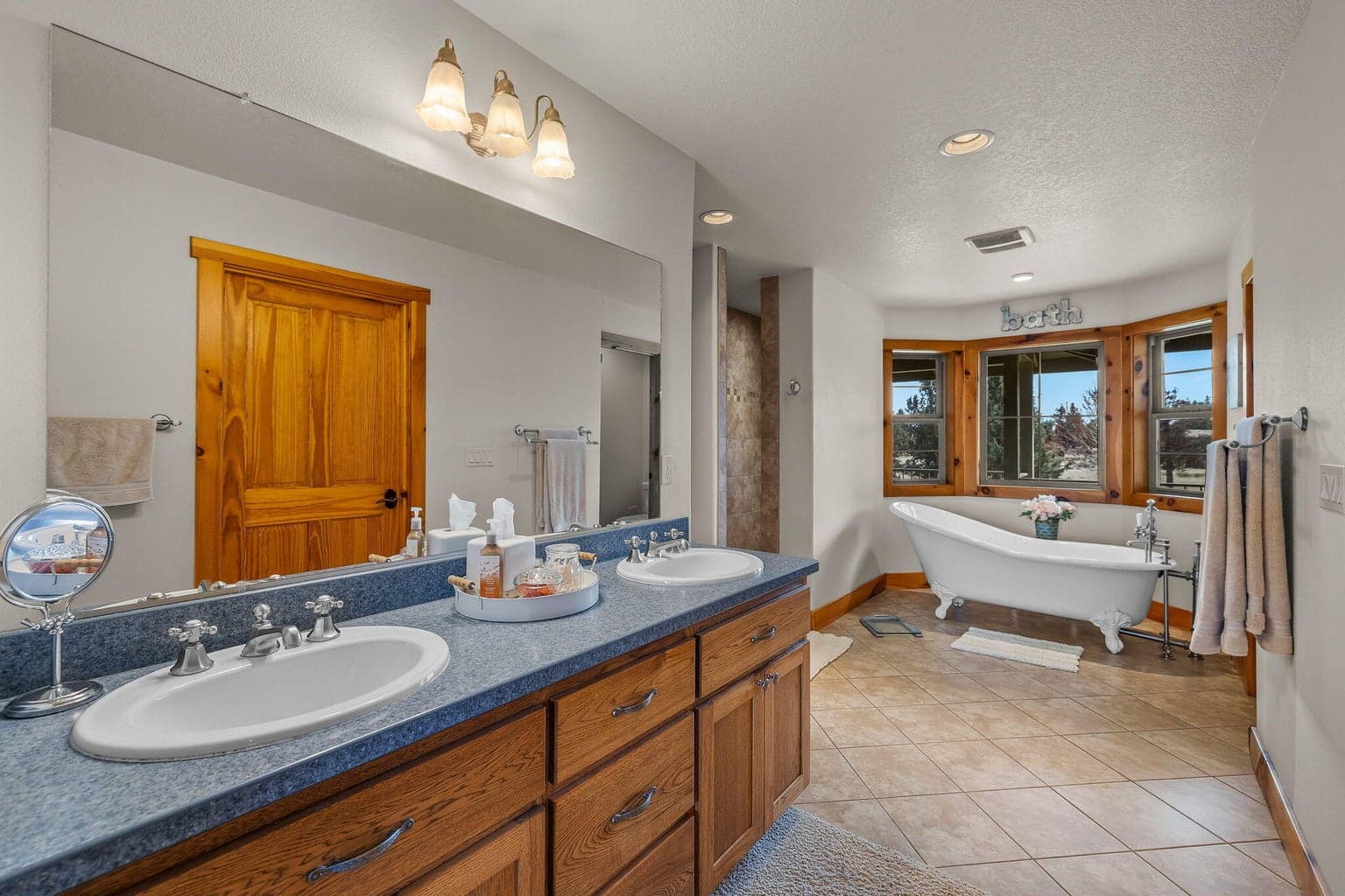 Photo of 4690 W Antler Avenue 21 of 81