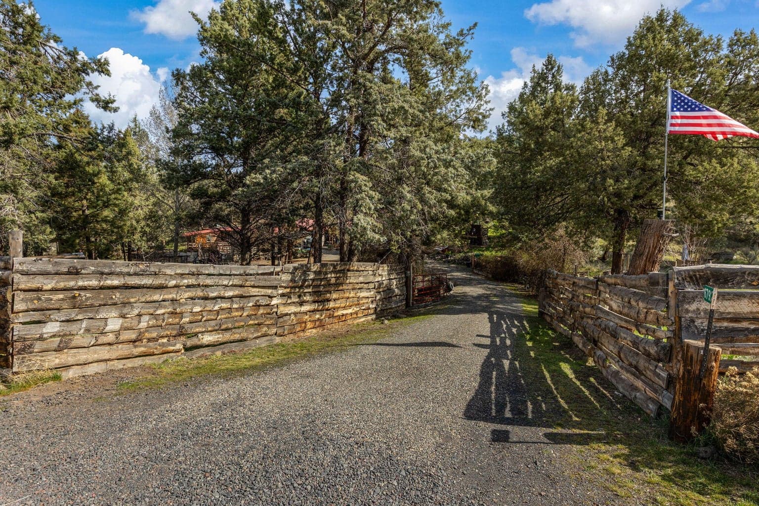 Photo of 6792 Juniper Canyon 1 of 44