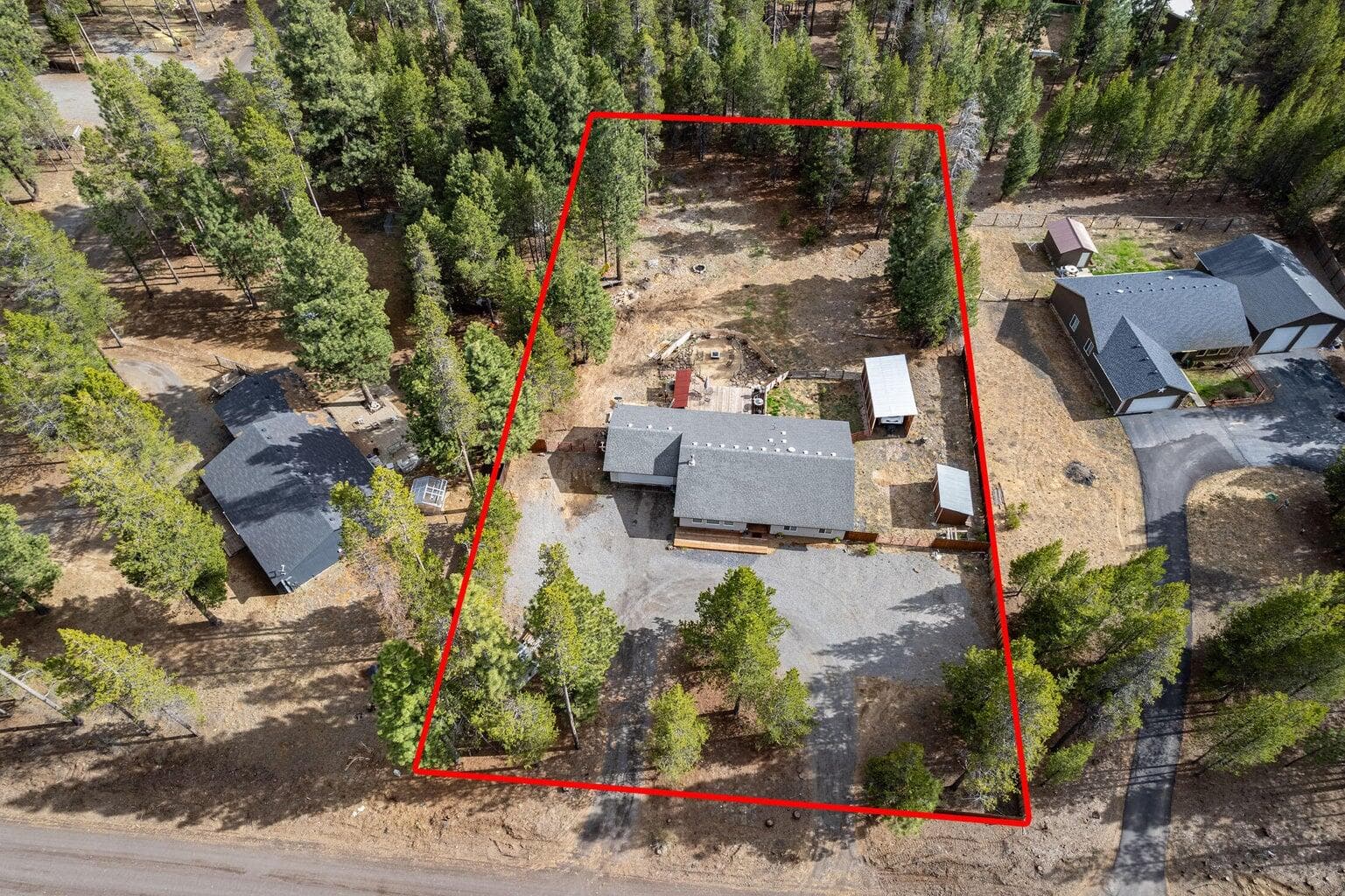 Photo of 15711 Park 2 of 26