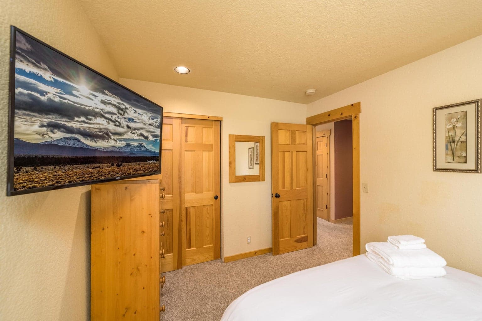 Photo of 1612 Prairie Falcon Drive 12 of 31