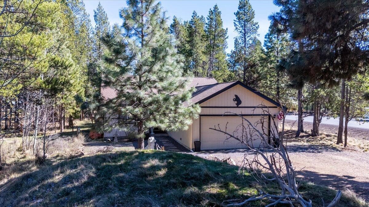Photo of 55526 Circle 3 of 34