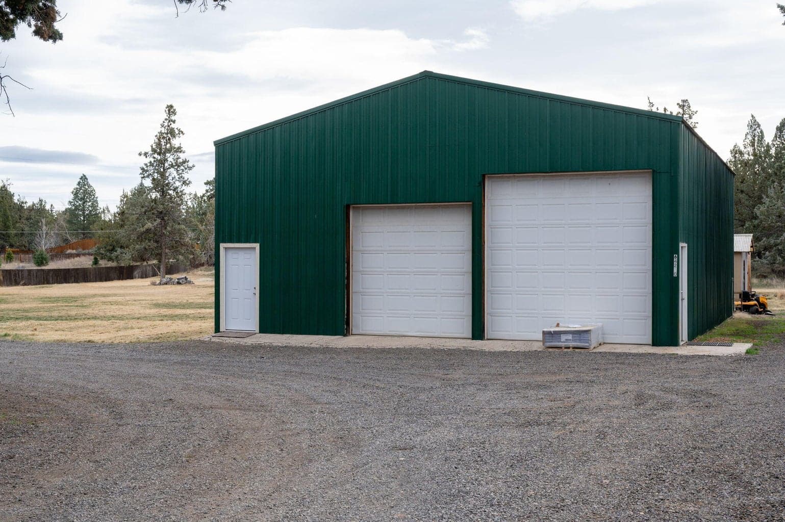 Photo of 64265 Old Bend Redmond 3 of 8