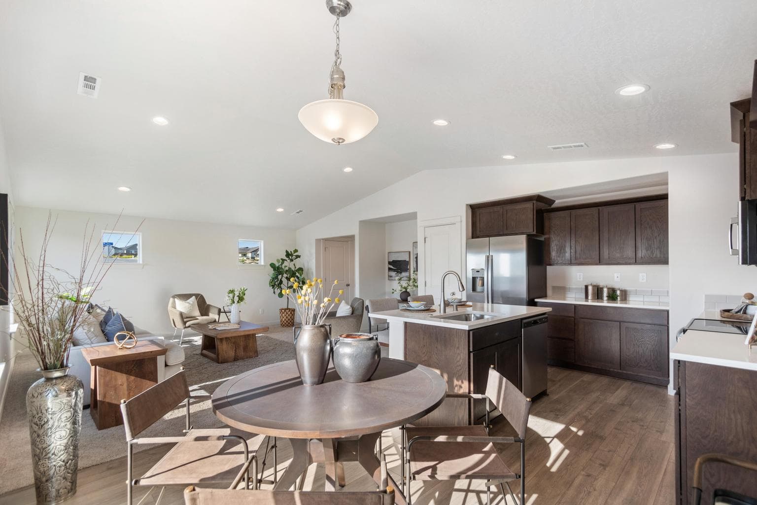 Photo of 21509 OConnor Way 3 of 28