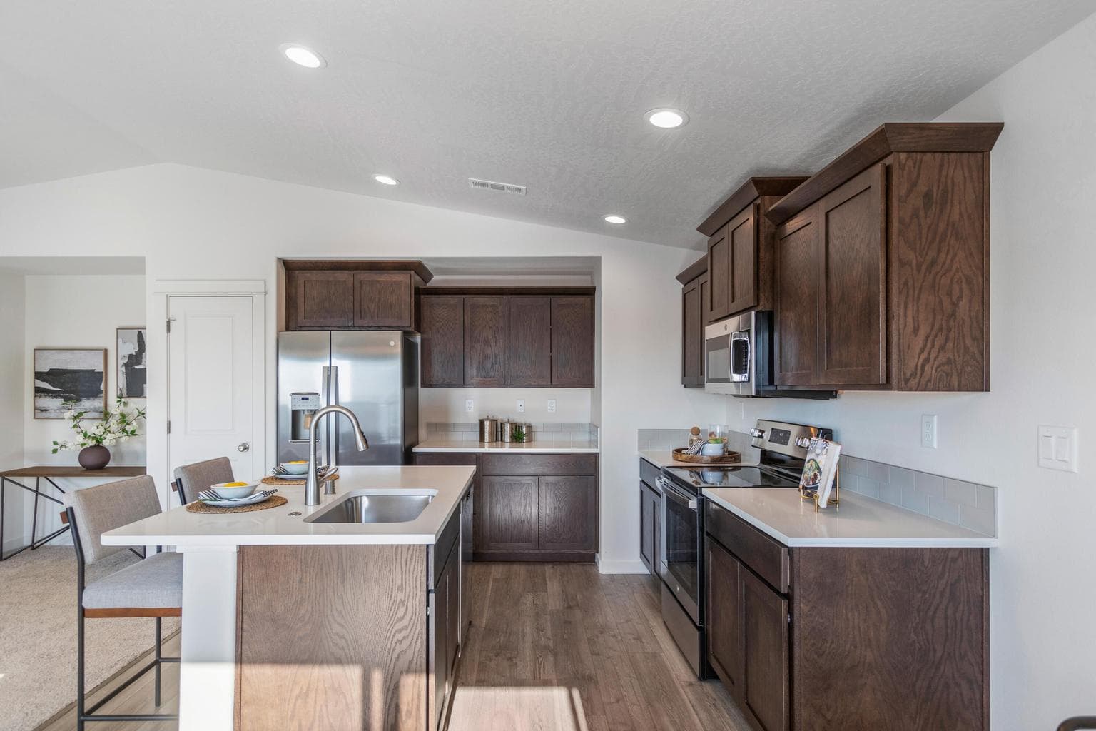 Photo of 21509 OConnor Way 5 of 28