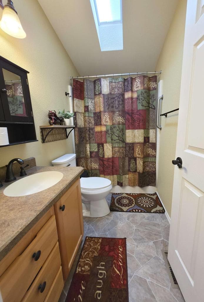 Guest bathroom