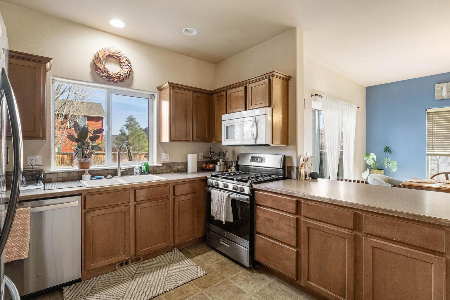 Photo of 21266 Capella 5 of 37
