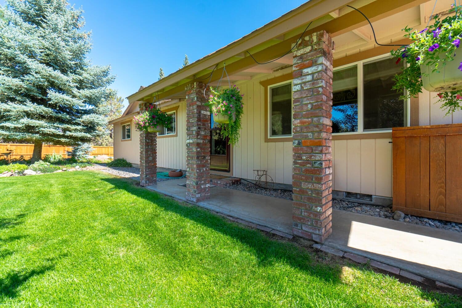 Photo of 2218 79th 4 of 54