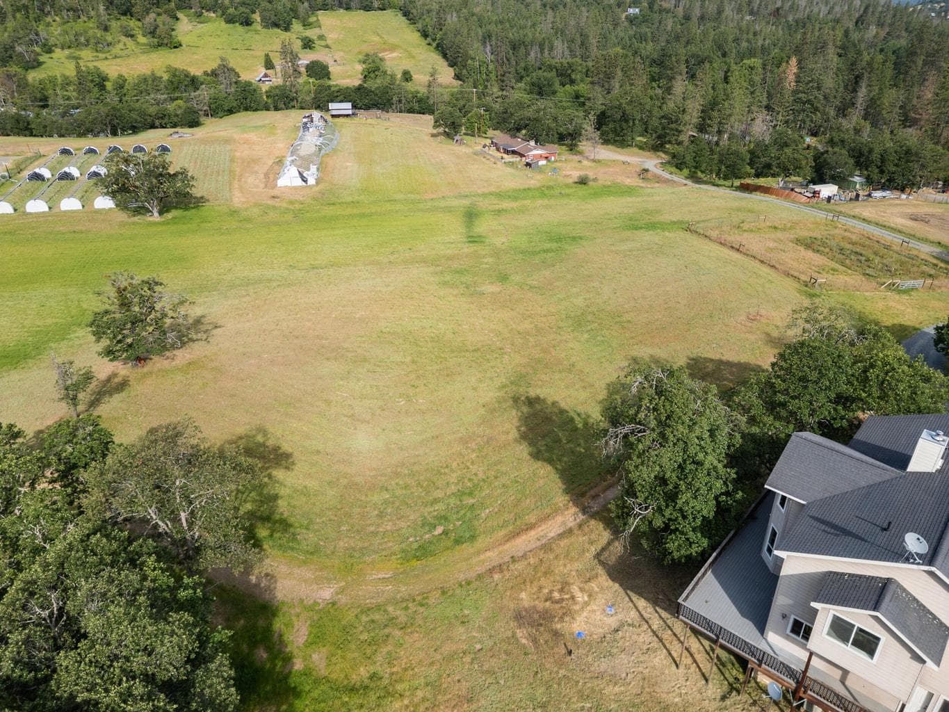 Photo of 3375 Little Applegate 5 of 46
