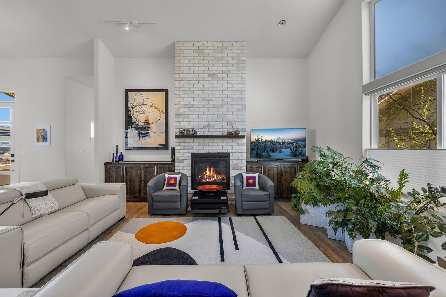 Photo of 3759 SW 45th Street 8 of 62