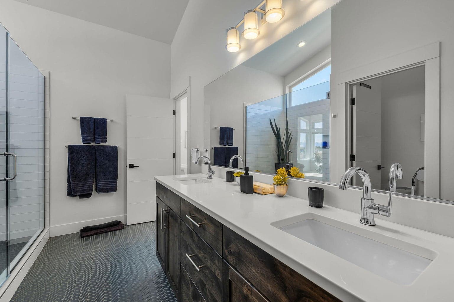Photo of 3759 SW 45th Street 23 of 62