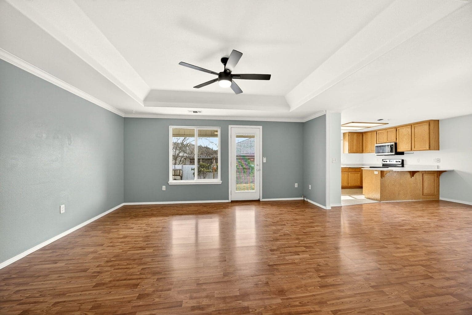 Photo of 460 Montclair 5 of 25