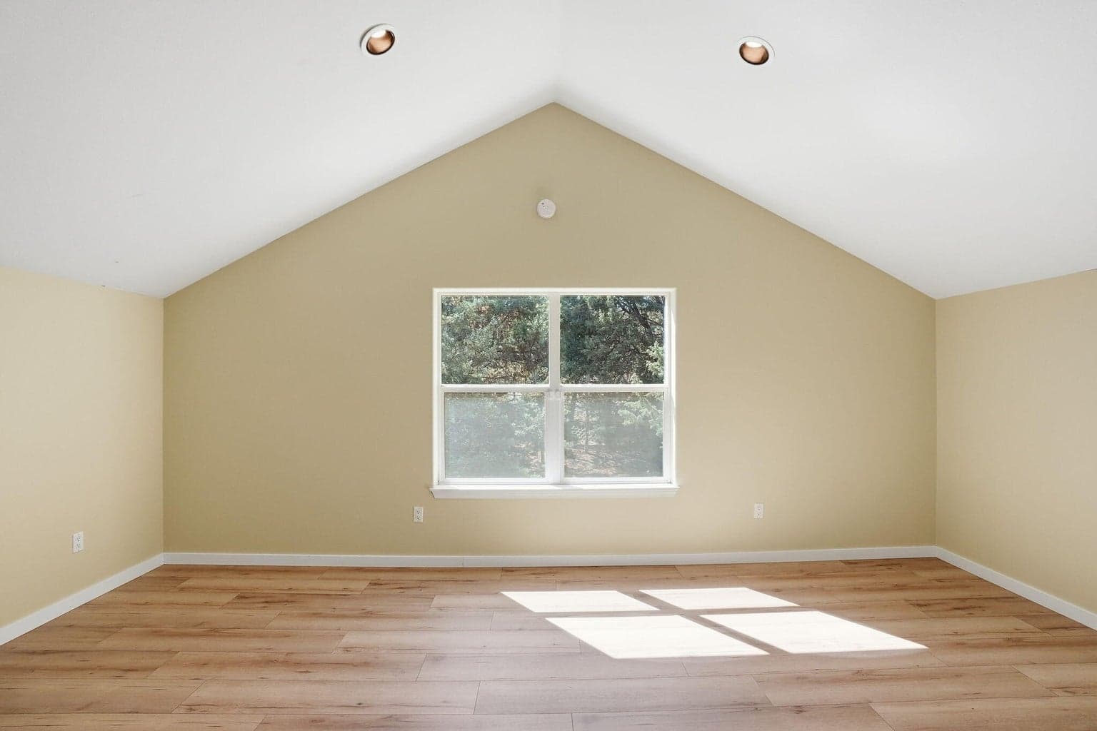 Photo of 3025 NW Fairway Heights Drive 17 of 32