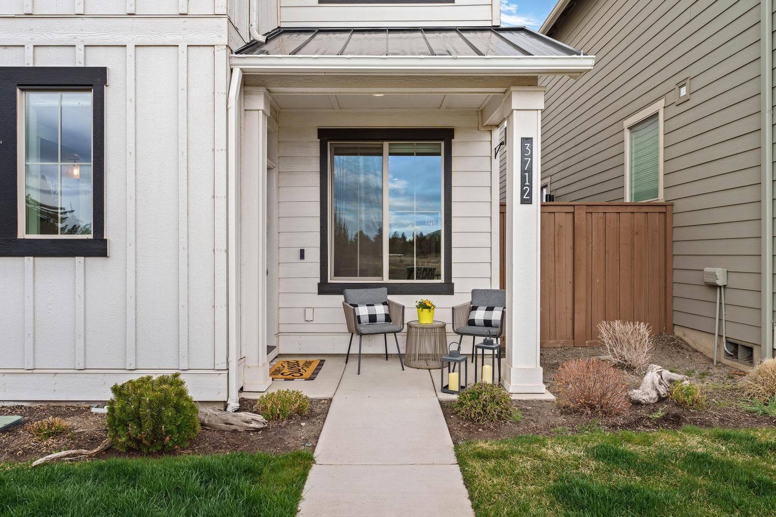 Photo of 3712 Petrosa 3 of 30