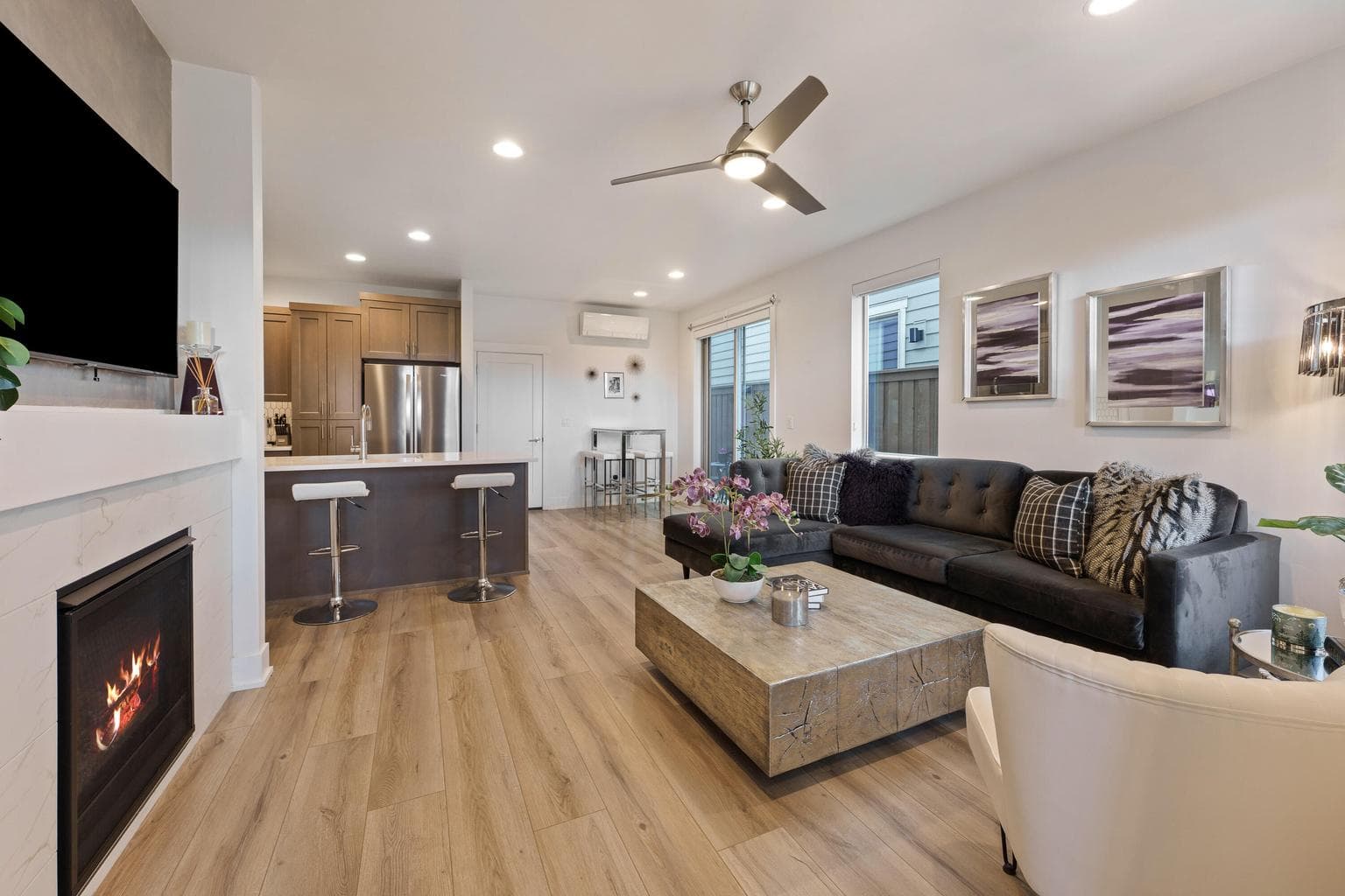 Photo of 3712 Petrosa 5 of 30