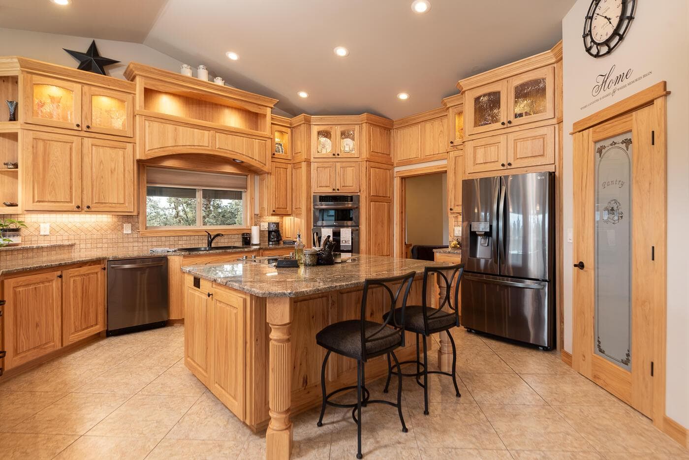 Photo of 4101 NW 21st Street 16 of 36