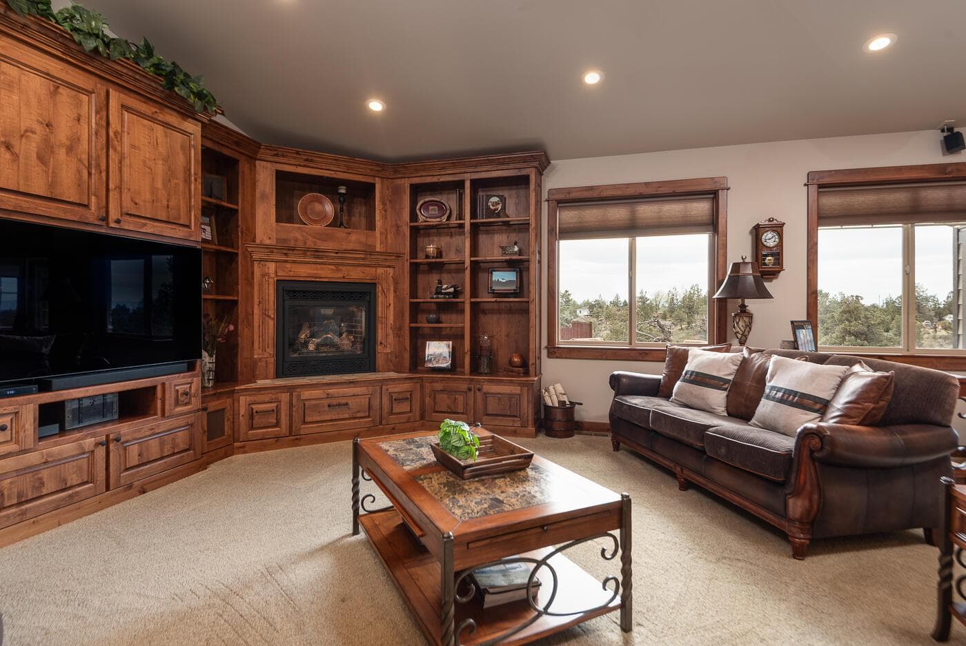 Photo of 4101 NW 21st Street 23 of 36