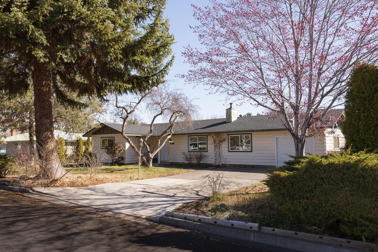Photo of 1830 16th 2 of 30