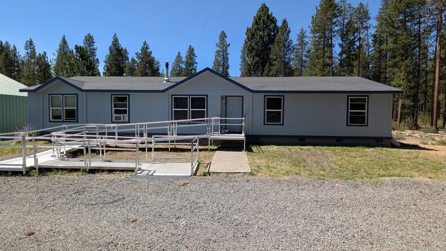 Photo of 1018 Chapman 1 of 48
