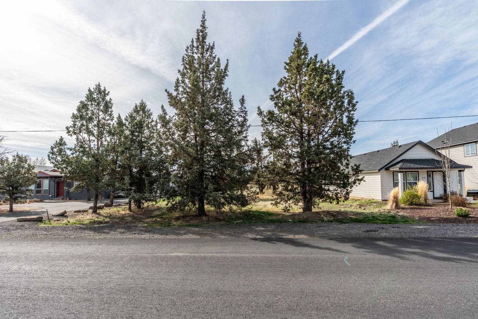 Photo of 2736 SW Glacier Avenue 17 of 17