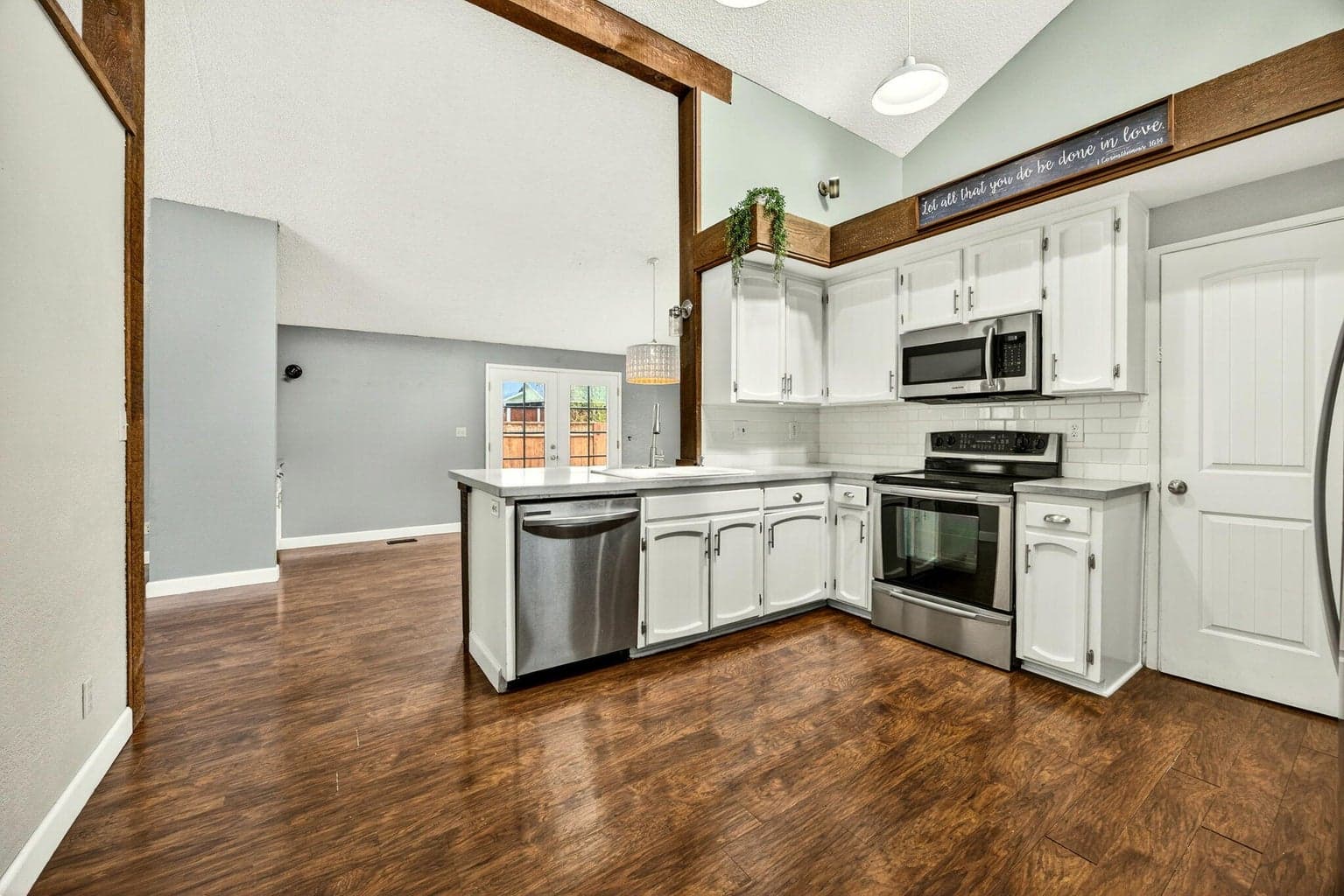 Photo of 2409 Greenbrook 3 of 24