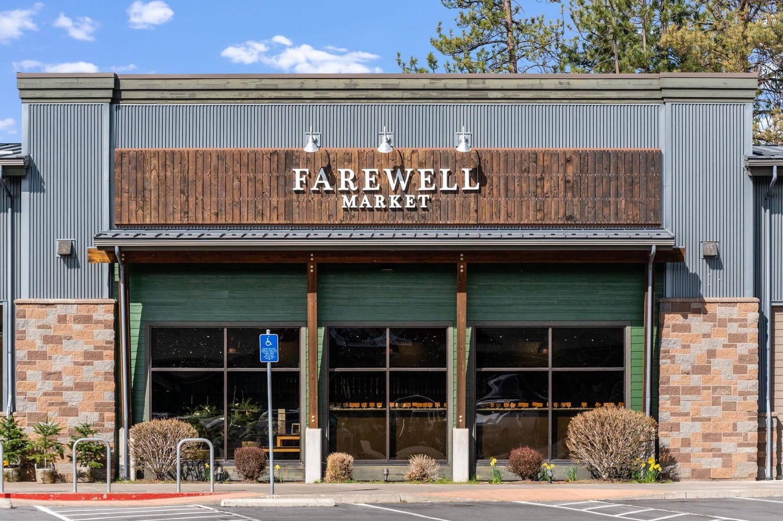 Brookswood plaza market