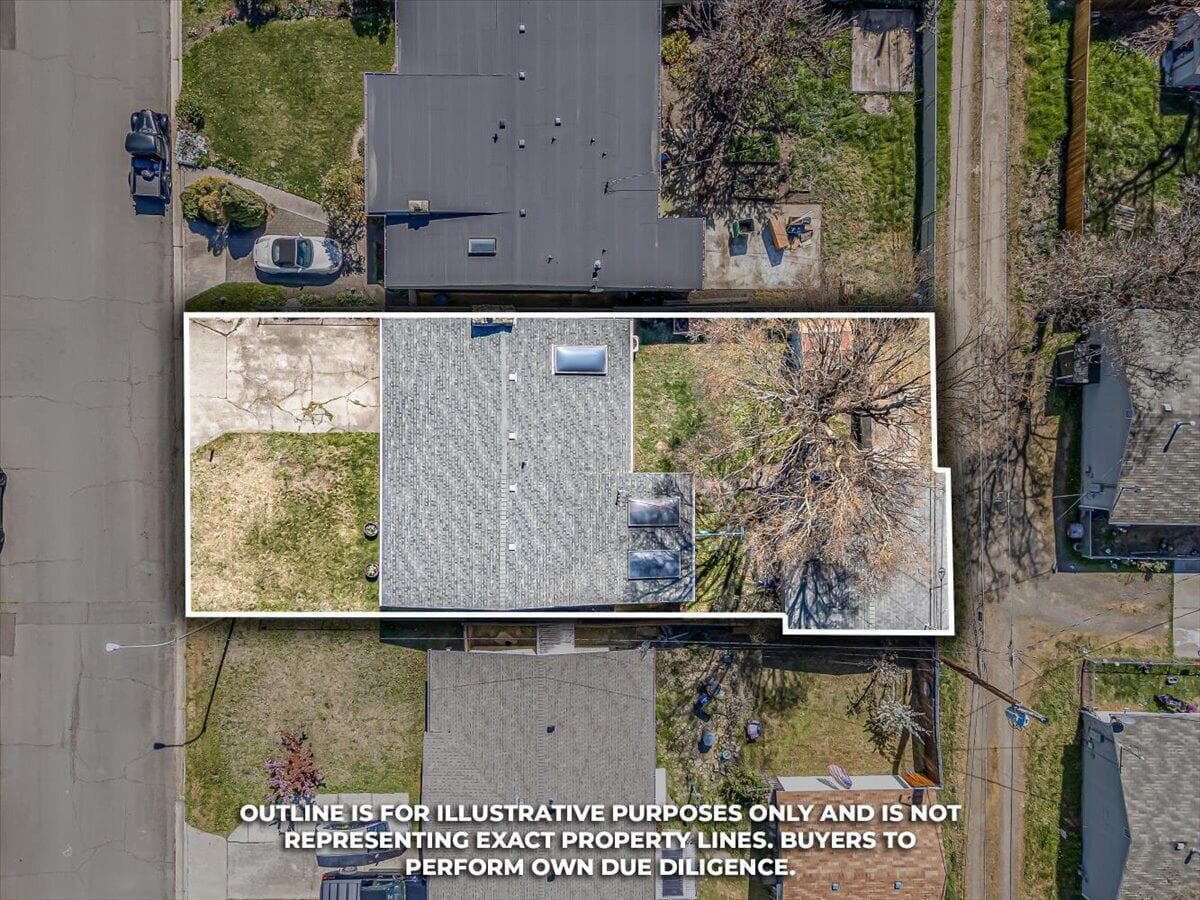Charming and affordable mid-century home with potential for ADU with separate access and power (Buyer to preform due diligence with City)