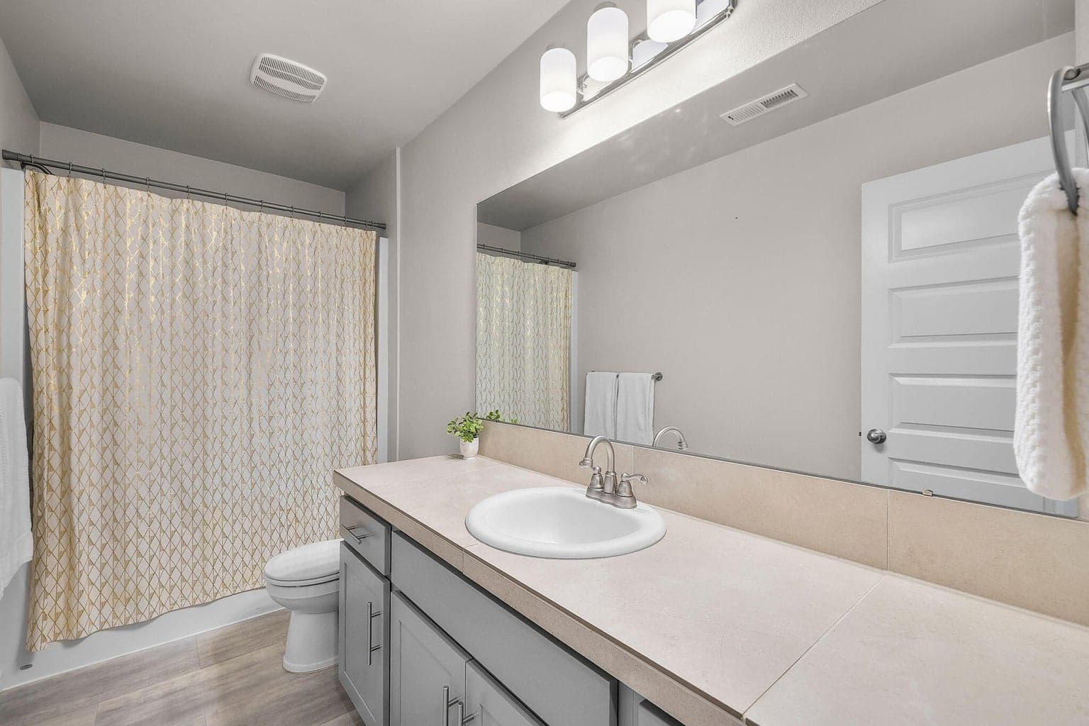 Photo of 51783 Fordham Drive 24 of 46