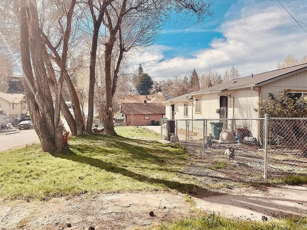 Photo of 925 Fulton 2 of 37