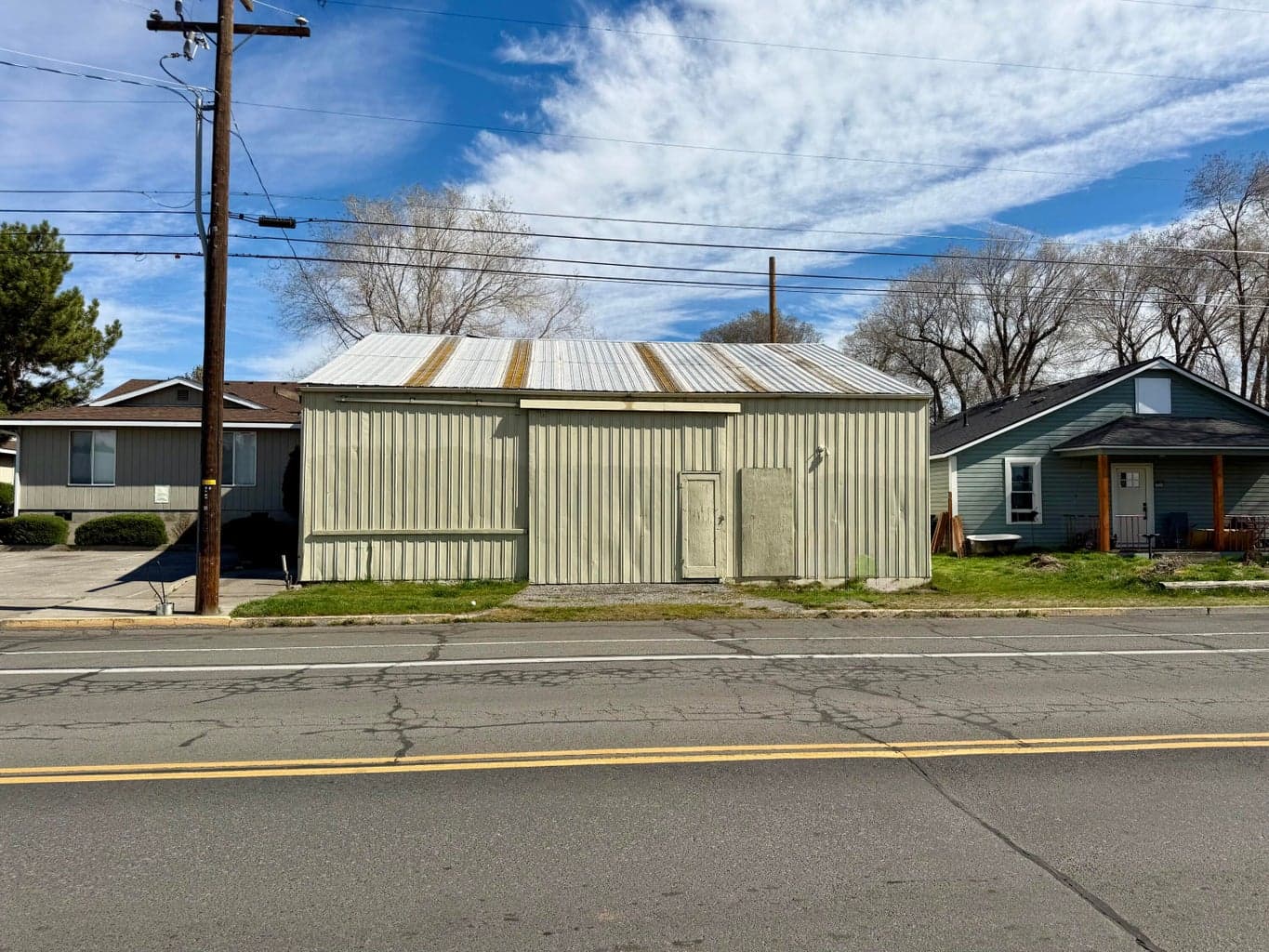 39 7th, Madras, 97741