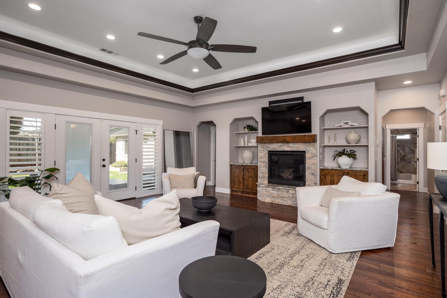 Photo of 2715 Montara Drive 3 of 28