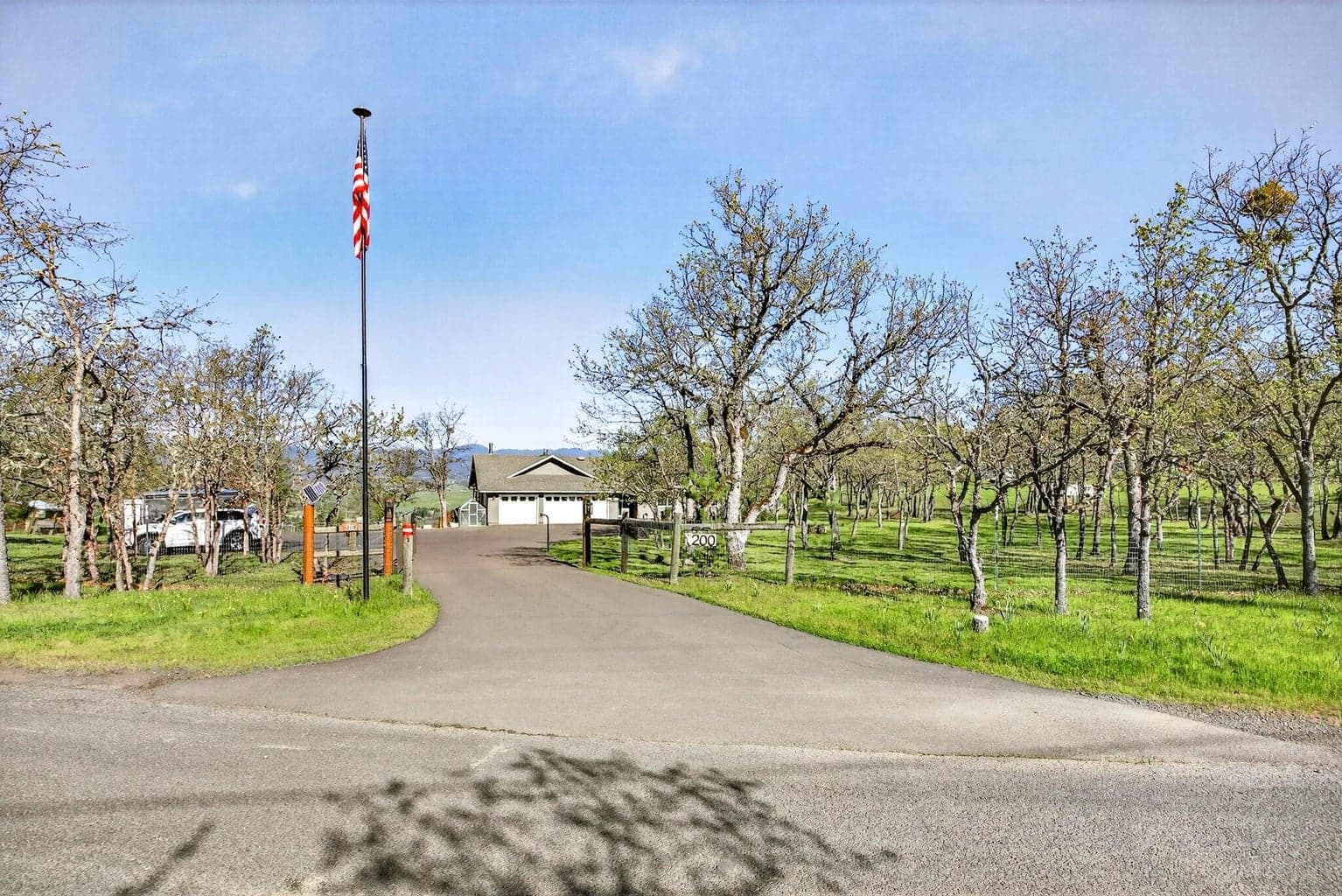 200 Mount Castle, Eagle Point, 97524
